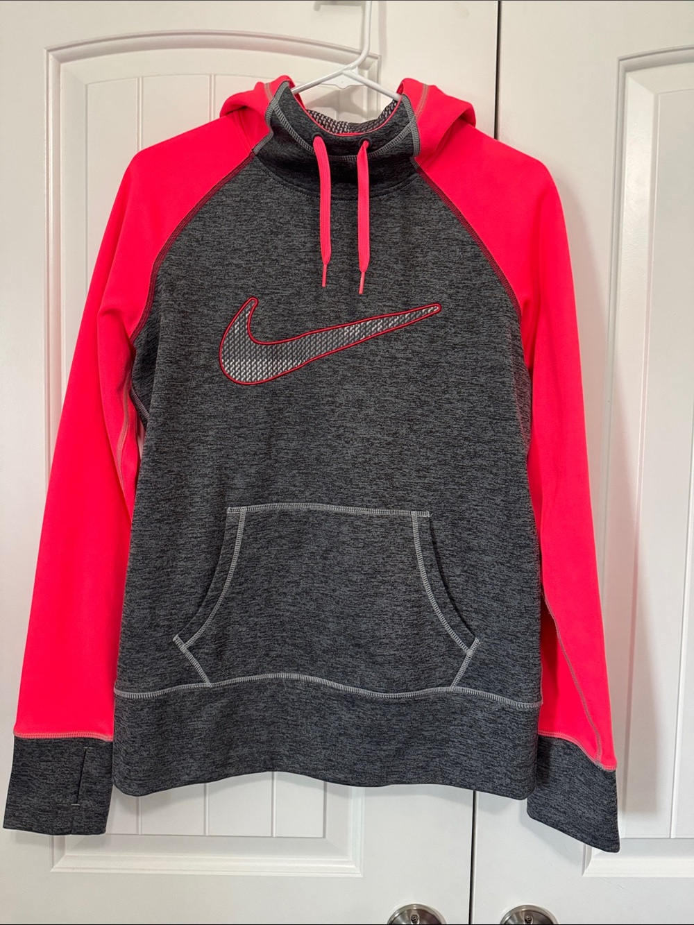 Nike Men’s Charcoal Gray & Hot Pink Crewneck Hoodie
